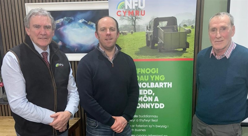 Pictured left to right: Outgoing NFU Cymru President Aled Jones, Professor Prysor Williams and NFU Cymru Mid Gwynedd Chair, Trefor Parry