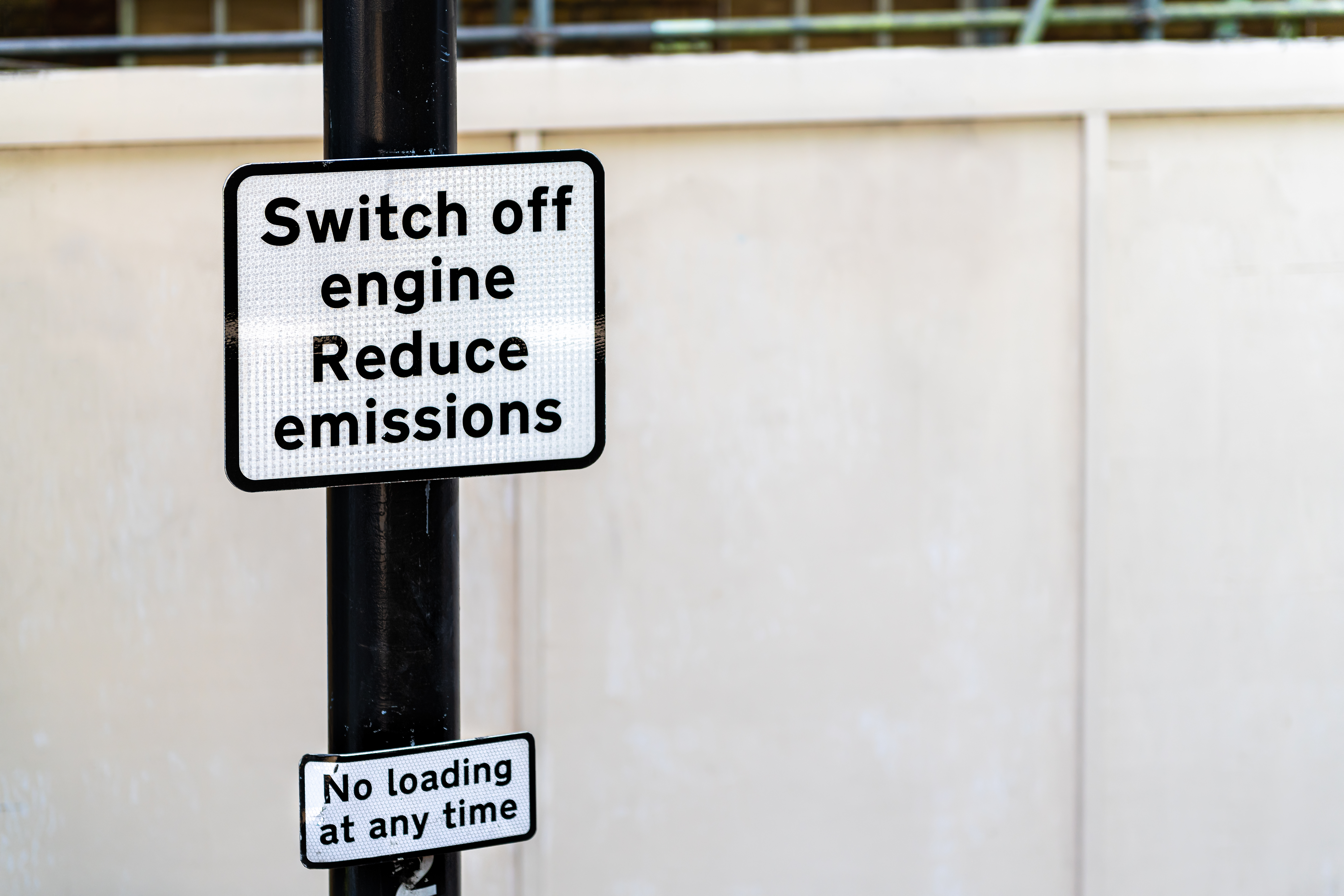 ©istock-reduce emission sign