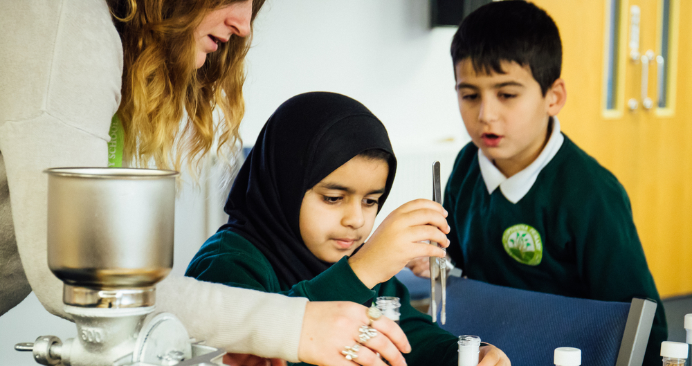 NFU Education visit inner city primary school in Derby