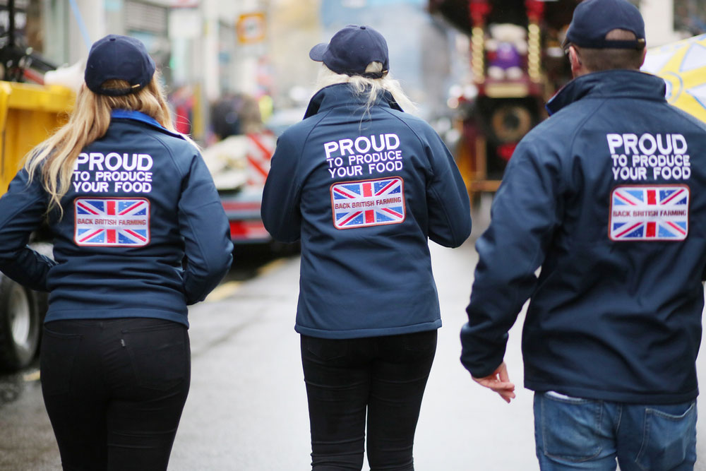 Young farmers join the NFU and the Worshipful Company of Farmers in promoting British farming at the Lord Mayor's Show in 2017