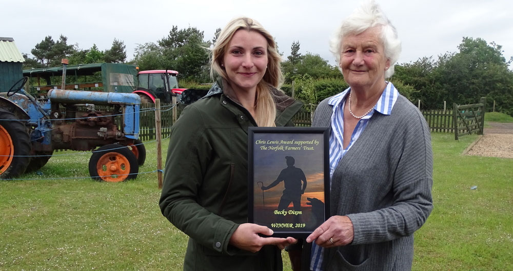 Chris Lewis award winner Becky Dixon with Jane Lewis