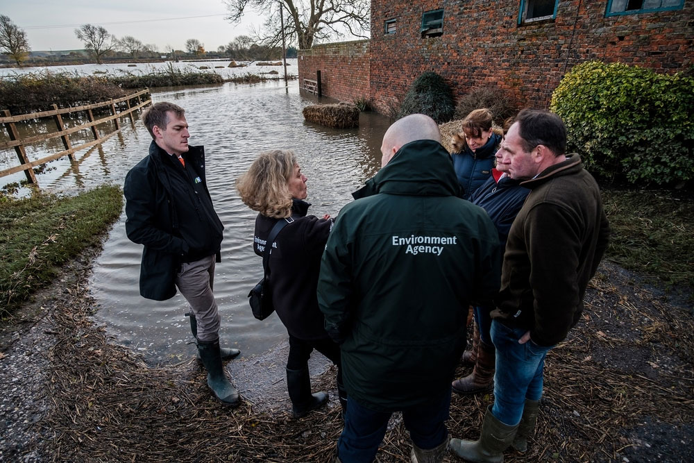 An image of NFU President Minette Batters and Environment Agency chair Emma Howard Boyd visiting NFU members Robert and Josie Robinson’s farm at Fishlake, Doncaster, 20 November 2019
