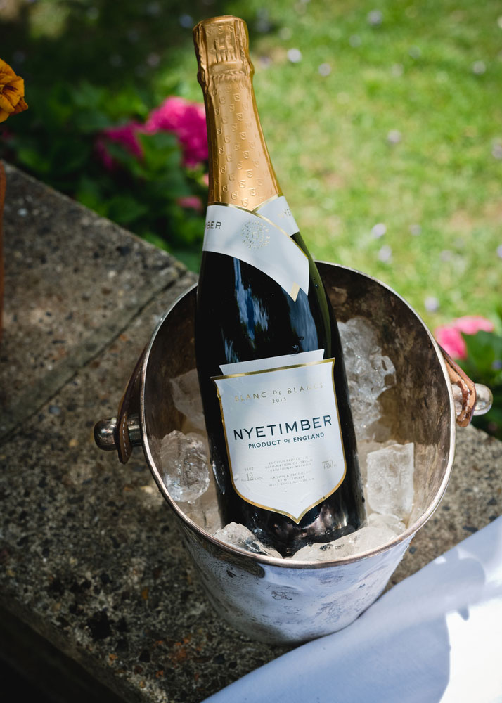 British sparkling wines are put to the taste test for Countryside